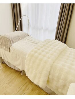 イーブン モア(even more)/店内