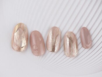 ネイルクロエ(NAIL KCLOE)/水滴ニュアンスネイル
