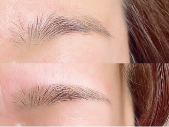 エクリュ アイラッシュ(ecru eyelash)/骨格に沿った女性らしい眉に