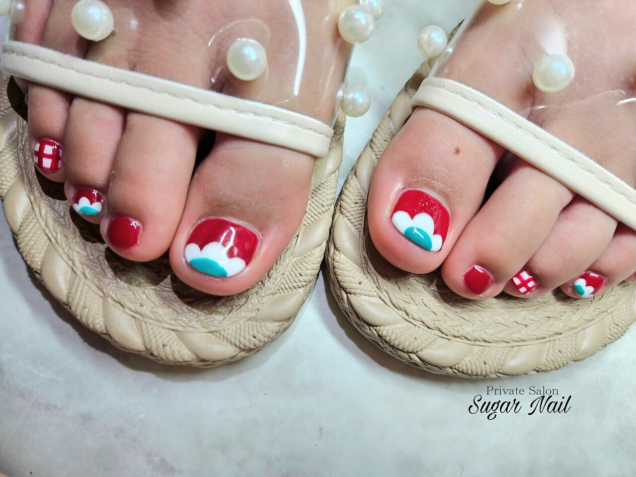 いちごフットネイル：PG008214929｜シュガーネイル(sugar nail)の