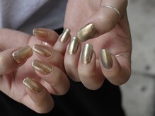 ネイル アトリエ コモード(nail atelier Comodo)/ミラーネイル [gold reflection]