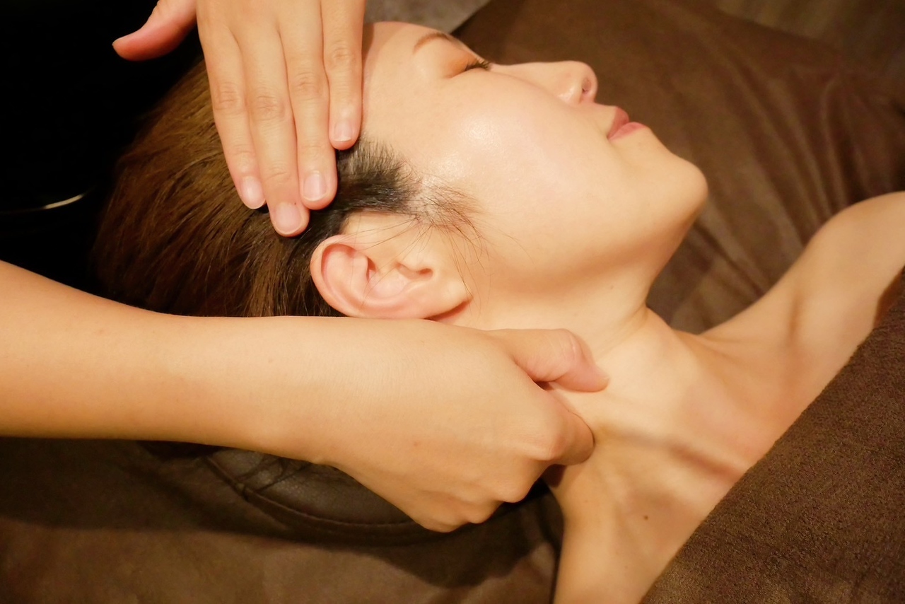 NEW★【老け顔対策】シワたるみ改善◎インディバ,EMS,筋膜リリース,小顔矯正