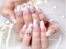 ネイルサロン アドルノ(Adorno)/☆白ラメグラデ☆