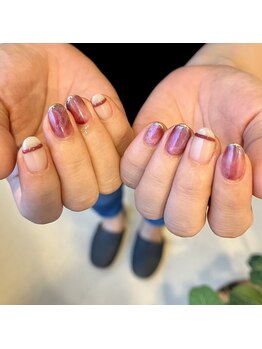 リファインネイル(refinenail)/もやもやカシスネイル