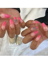 ルタネイル(Luta nail)/カラーグラデーション