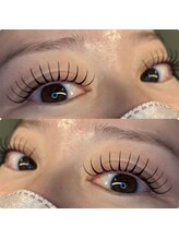 マヴィ(Mavie)/フラット+ラッシュリフト