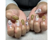 ハズグラスネイル(Haze Grass nail)/フラワーネイル