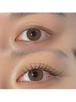 ミオラ(MIORA)/しっかり盛れる自然なエクステ