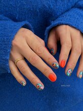エム ネイル(emu nail)