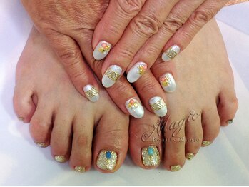 ネイルサロン ビューティーマジック 川口店/手足おそろい！ゴージャスネイル