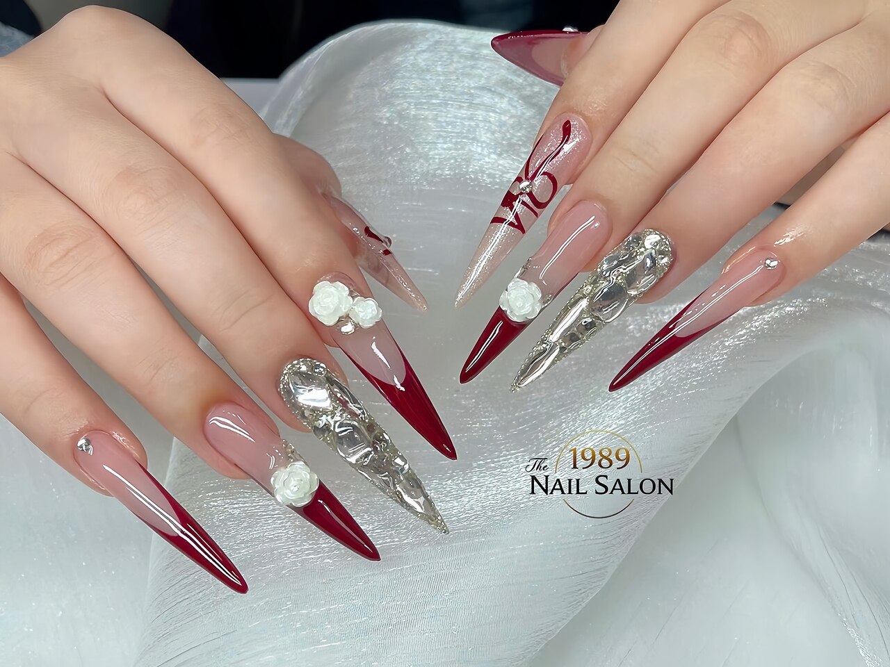 イチキュウハチキュウ ネイルサロン(The 1989 nail salon