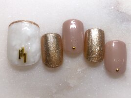 フット定額8980円