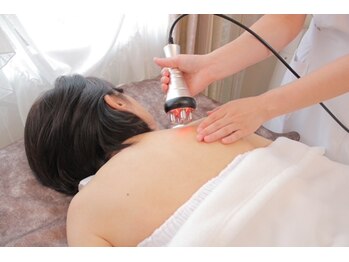 美容サロン プリンセス(Princess)/ラジオ波で肩コリを解消