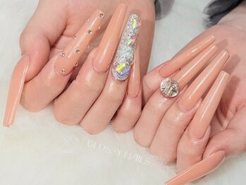 グロッシー ネイル(glossy nails)の写真/【10本つけ放題¥9,900】豊富なカラー×パーツで、キラキラ&ギャルネイルもOK◎《持ち込みデザインもOK!》