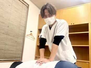 ひろがる接骨院 総社院の写真/繰り返すつらい腰痛のお悩みも、骨盤の歪みを整えて根本から改善！「MPF療法」であなたの健康をサポート☆