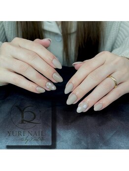 ユリナリタ(YuRi Narita)/