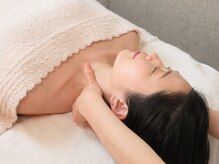 ラプリナーゼ 吉祥寺店(Raplit Nase)/施術1 固まった筋肉をほぐします