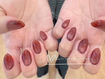 レア(Le'a)/赤みブラウンマグネット