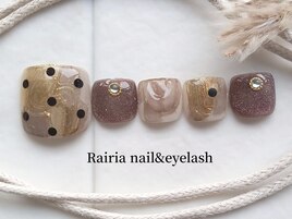 フットニュアンスドット