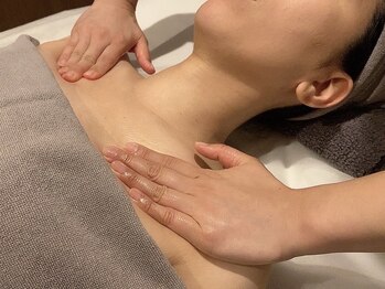 クレビア 麻布十番(CREBIA)/【痩身/代謝促進】