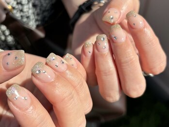 リンダテール じゅんさい池前店(Linda Tail)の写真/オフィスでも映えるシンプルで洗練されたネイルを提案します。あなたの美しさを指先から引き立てましょう♪