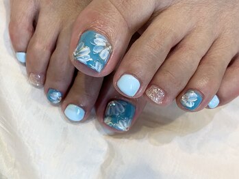 ネイルズ ララ(nails Lala)/ティファニーブルー。