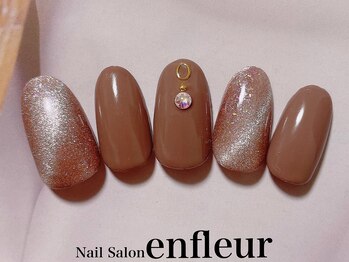 ネイルサロン アンフルール/