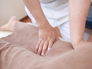 よしかわカイロプラクティック接骨院/脚