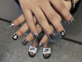 フットデザインネイル ¥7.700