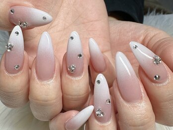 ルルエオノ(Lulu eono)/ベイビーブーマー風ネイル