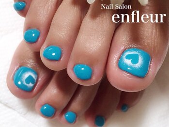 フット単色塗り&ハートくり抜き