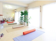 ユニック(unic)/広いお部屋でトレーニング