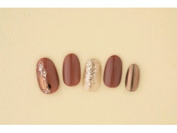 エムスラッシュ センター南(M.SLASH)/ブラウンネイル パラジェル