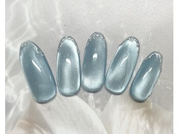 ネイルアンドアイラッシュスタジオ シュシュ(chouchou)/ぷるマグミラーブルーネイル