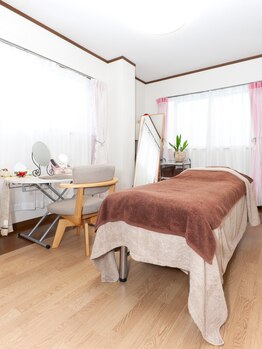 ティーズルーム(T's Room)/完全個室♪明るい店内