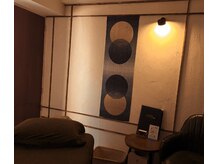 オンセンスパ 麻布十番店(onsenSPA)の雰囲気（人気温泉直送の足湯◯麻布十番で朝6時まで営業。肩こりに効く！）