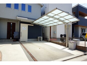 サポート鍼灸接骨治療院/駐車場