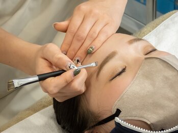 ウィステリア(WISTERIA)/アイブロウ