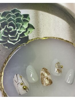 初回ソフトジェルオフ込6800円