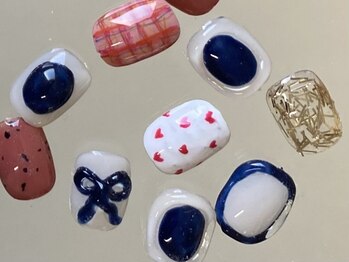 ネイルアンドアイラッシュ アールイー(Re)/