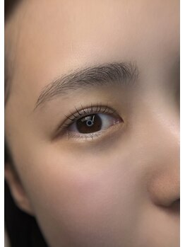 ワンムートブロウ(1mut Brow)/まつ毛パーマ＋トリートメント付