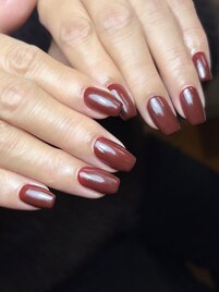 冬の定番レッドネイル