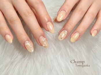 チャンプ 登美ケ丘店(Champ)/バターイエロー