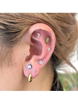 ノットイコール(≠ not equal)/耳つぼジュエリー