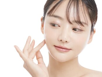 スピカ(spica)の写真/【フェイシャルワックス導入予定!】産毛・角質スッキリ♪透明感のあるツルスベ美肌で化粧ノリも◎