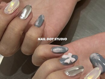 ネイルドットスタジオ 堺筋本町(NAIL DOT STUDIO)/くすみカラーアート