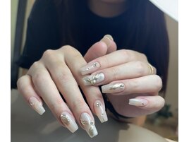 持ち込み　ミラーネイル