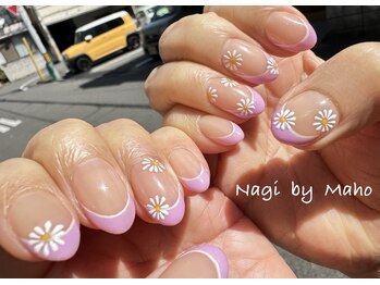 ナギ(Nagi)/フレンチフラワーネイル