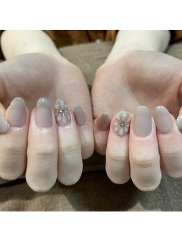 ぷっくりフラワーネイル