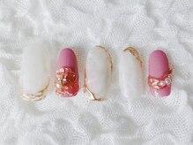 ネイリシャス(NAILICIOUS)/春色ピンクとキラキラ大理石